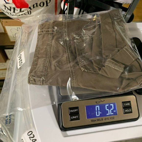 Jezebell 26x10 Straight Fit Cuffed Mid Rise Brown Shorts Women - Picture 7 of 7